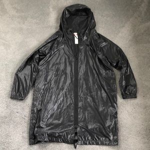 New HBC womens hooded long black shell lightweight packable rain coat M med